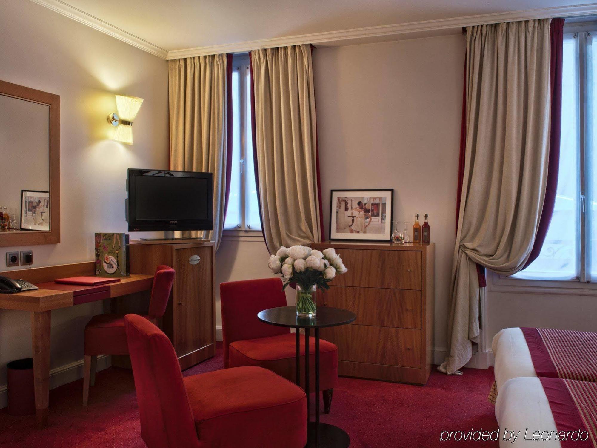 Hotel Waldorf Trocadero Tour Eiffel Paris Room photo